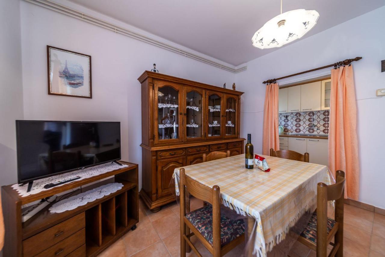 Apartmani Bozica Barbat na Rabu Εξωτερικό φωτογραφία