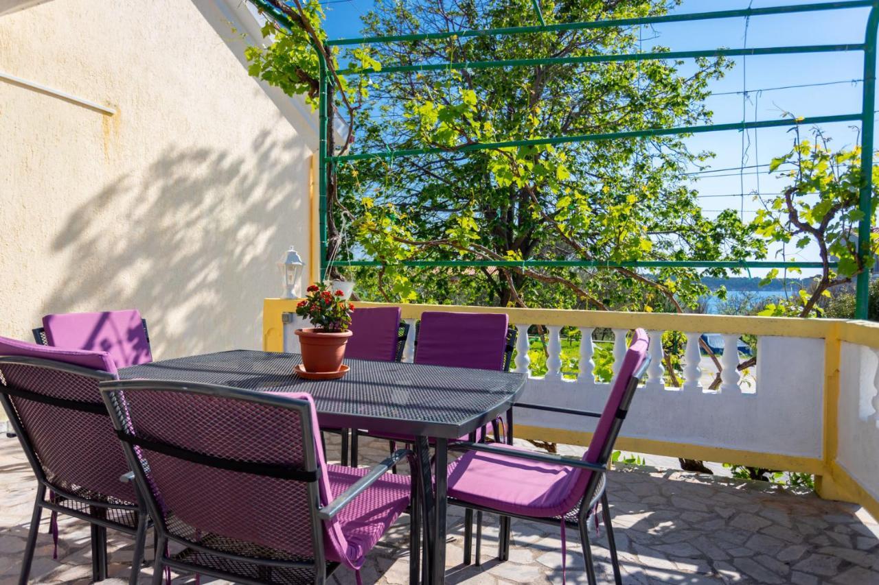 Apartmani Bozica Barbat na Rabu Εξωτερικό φωτογραφία