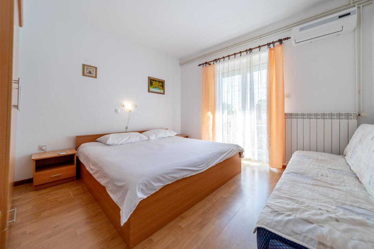Apartmani Bozica Barbat na Rabu Εξωτερικό φωτογραφία